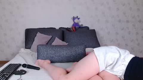 Sofia here online show from June 2026 12:04:01 AM