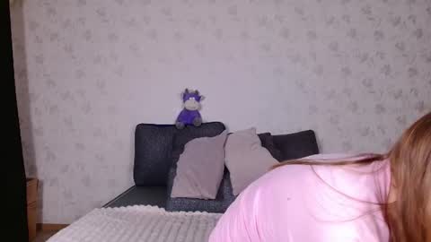 Sofia here online show from July 2026 10:40:02 PM