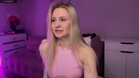 Sofia online show from February 2026 03:24:02 AM