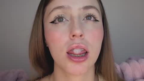 Snapshot of sofia_palacios_ chatting on October 2025 03:25:02 AM online show from October 2025 03:25:02 AM