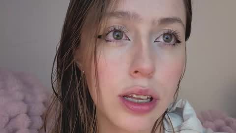 Snapshot of sofia_palacios_ chatting on October 2025 03:51:02 AM online show from October 2025 03:51:02 AM