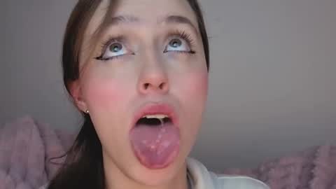 Snapshot of sofia_palacios_ chatting on November 2025 03:51:02 AM online show from November 2025 03:51:02 AM