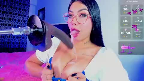 Snapshot of sofia_riot1 chatting on July 2026 11:44:02 PM sofia online show from July 2026 11:44:02 PM