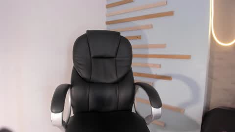 SOFIA online show from December 2024 08:01:02 PM