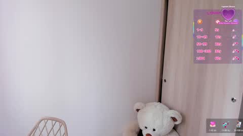 Snapshot of sofia_rivers_ chatting on April 2026 05:40:02 PM sofia_rivers_ online show from April 2026 05:40:02 PM