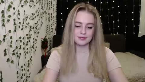sofia_rosemary online show from January 2025 02:28:01 PM
