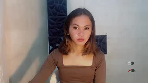 sofia_sweetheart18 online show from November 2025 11:59:01 PM