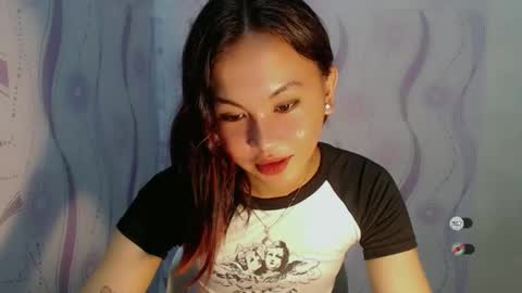 sofia_sweetheart18 online show from January 2026 02:33:02 PM