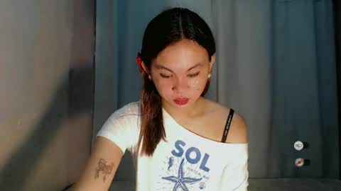 sofia_sweetheart18 online show from June 2026 03:04:02 AM