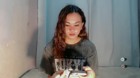 sofia_sweetheart18 online show from June 2026 09:40:01 PM