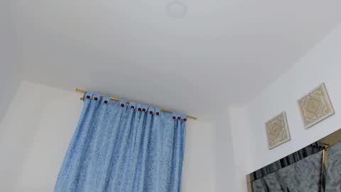 laura online show from February 2025 06:17:02 AM