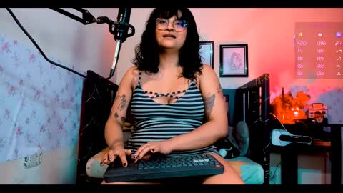Snapshot of sofia_tabares chatting on February 2025 03:55:02 AM Demi Sofia online show from February 2025 03:55:02 AM