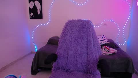 sofia_tgn online show from April 2026 06:27:01 PM