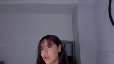 Snapshot of sofia_villareal chatting on September 2025 12:30:01 PM Sofa online show from September 2025 12:30:01 PM