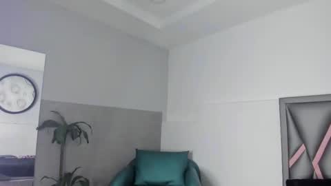 Snapshot of sofia_villareal chatting on September 2025 11:59:02 AM Sofa online show from September 2025 11:59:02 AM