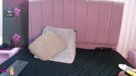 Snapshot of sofia_white3 chatting on January 2025 02:19:02 PM Sofa online show from January 2025 02:19:02 PM