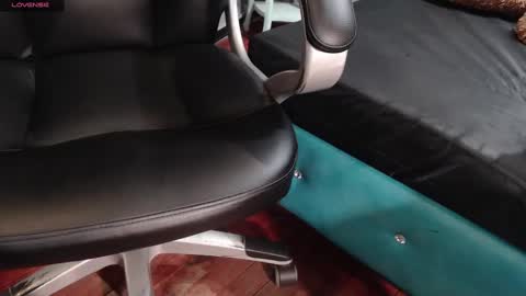 Snapshot of sofia_white3 chatting on February 2025 11:13:01 AM Sofa online show from February 2025 11:13:01 AM