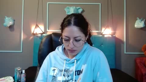 Snapshot of sofia_white3 chatting on September 2025 11:10:01 AM Sofa online show from September 2025 11:10:01 AM