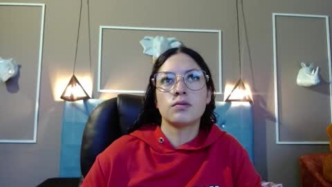 Snapshot of sofia_white3 chatting on October 2025 11:00:01 AM Sofa online show from October 2025 11:00:01 AM