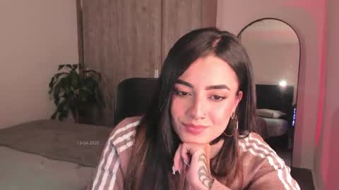 Snapshot of sofia_xgray chatting on April 2026 02:28:01 AM Sofia online show from April 2026 02:28:01 AM