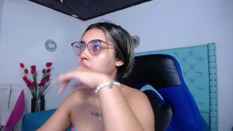 Sofia online show from March 2026 12:17:02 PM