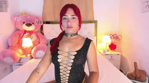 Snapshot of sofiabosch chatting on September 2025 01:21:02 AM Sara online show from September 2025 01:21:02 AM