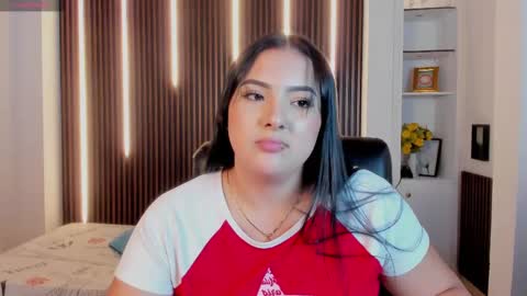 Sofia caramel online show from September 2025 08:25:01 PM