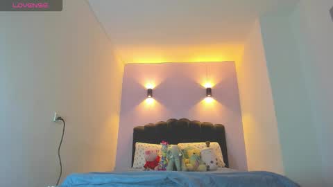 Snapshot of sofiaclaus_19 chatting on November 2025 02:21:01 AM Sofia online show from November 2025 02:21:01 AM