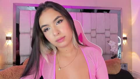 Snapshot of sofiacortez chatting on January 2025 05:53:01 PM Sofia online show from January 2025 05:53:01 PM