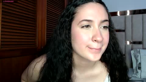 Snapshot of sofiaduque_26 chatting on December 2024 07:47:01 PM sofiaduque_26 online show from December 2024 07:47:01 PM