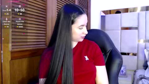Snapshot of sofiaduque_26 chatting on February 2025 02:48:02 PM sofiaduque_26 online show from February 2025 02:48:02 PM
