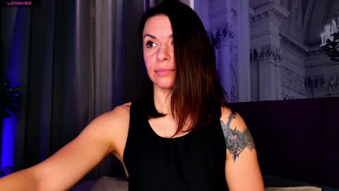 Snapshot of sofiafoster chatting on January 2025 03:23:02 PM Sofia online show from January 2025 03:23:02 PM