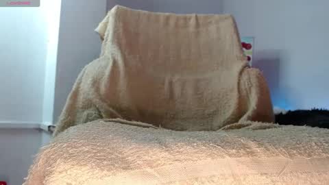 Snapshot of sofiamadisson chatting on December 2024 03:00:01 PM Sofia Madisson online show from December 2024 03:00:01 PM