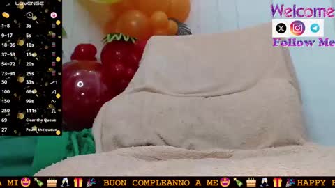 Snapshot of sofiamadisson chatting on January 2025 05:35:02 PM Sofia Madisson online show from January 2025 05:35:02 PM