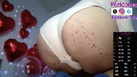 Snapshot of sofiamadisson chatting on February 2025 03:30:02 PM Sofia Madisson online show from February 2025 03:30:02 PM