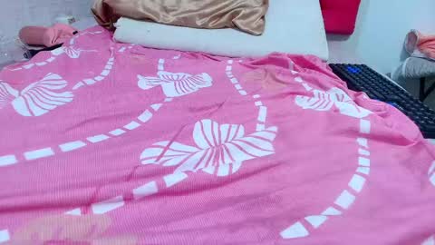 Sofiamillerrs online show from April 2026 10:19:02 PM