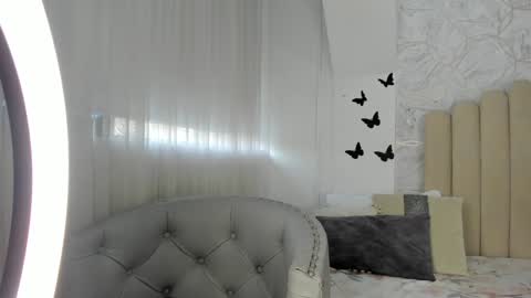 Sofia  online show from December 2024 12:41:01 PM