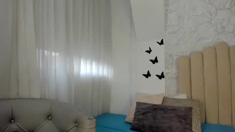 Sofia  online show from February 2025 12:39:02 PM