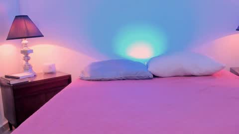 Sofia  Help me reach 5K followers  online show from November 2025 08:53:02 PM