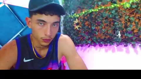 Snapshot of sofiasantiago4u chatting on September 2025 07:03:02 PM Sofia y santiago online show from September 2025 07:03:02 PM