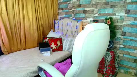 Snapshot of sofiasex92 chatting on January 2025 01:11:01 AM Sofia online show from January 2025 01:11:01 AM