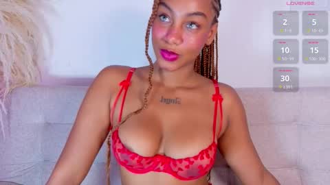 Sofia Stanley online show from February 2026 01:01:02 PM