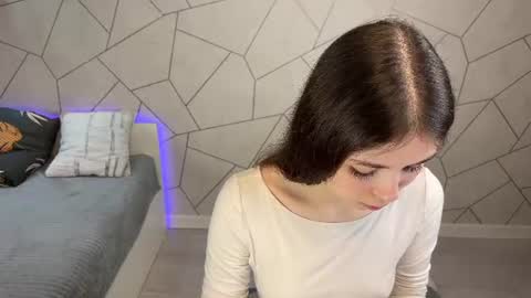 Sofia online show from June 2026 06:47:02 AM