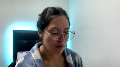 Snapshot of sofiawhite3 chatting on February 2026 11:41:01 AM Sofi online show from February 2026 11:41:01 AM