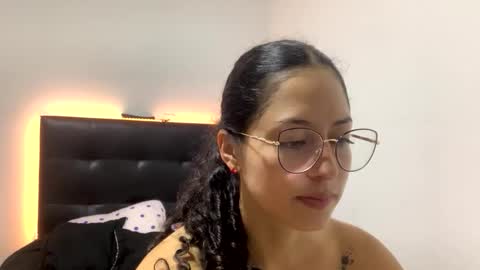 Snapshot of sofiawhite3 chatting on February 2026 11:28:02 AM Sofi online show from February 2026 11:28:02 AM