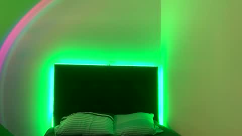 Snapshot of sofiawhite3 chatting on March 2026 01:05:02 PM Sofi online show from March 2026 01:05:02 PM