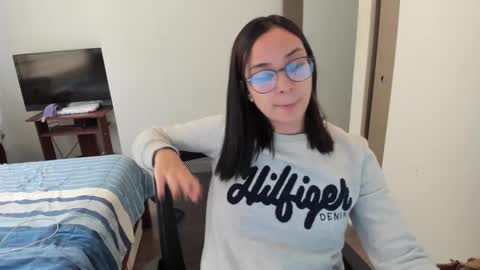 Snapshot of sofiax2_ chatting on January 2025 08:11:01 PM Sofia online show from January 2025 08:11:01 PM
