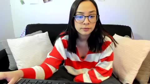 Snapshot of sofiax2_ chatting on March 2025 12:53:01 AM Sofia online show from March 2025 12:53:01 AM