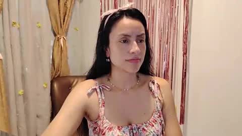 Sofi Bella online show from September 2025 03:35:02 PM