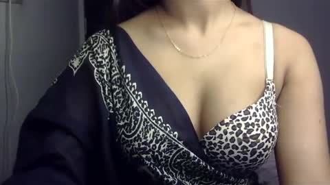 divya online show from January 2025 08:14:02 PM